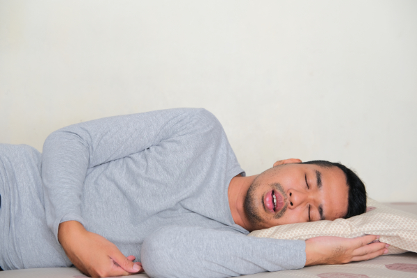 Verdadero o Falso: 8 mitos sobre los ronquidos - Clínica Somno